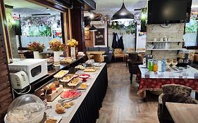 Hotel Livia